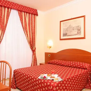 https://hotel-chicago.it-romehotels.com