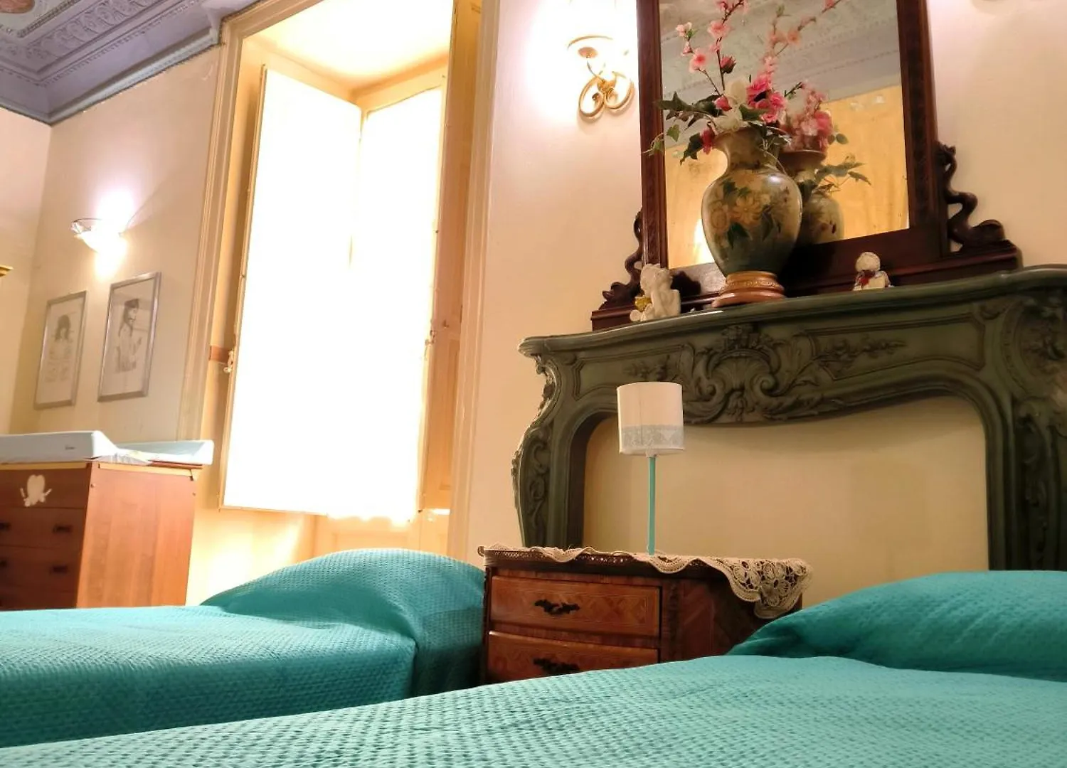 Vittorio Emanuele Rooms Di Prinzi Palermo Frühstückspension